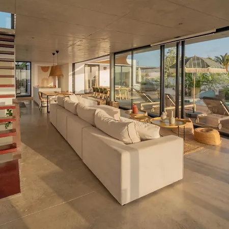 Salty By Aura Collection Villa