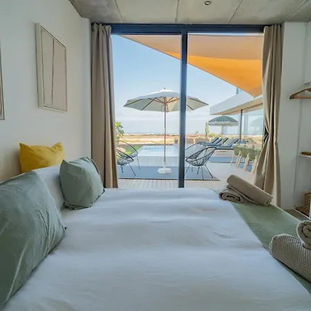 Villa Salty By Aura Collection