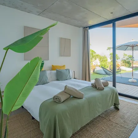 Villa Salty By Aura Collection