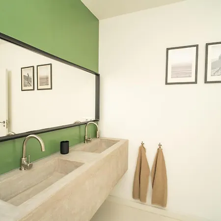 ヴィラ Salty By Aura Collection