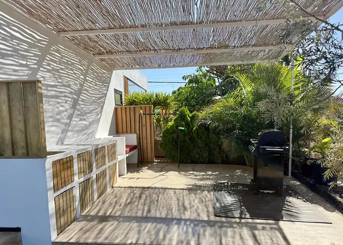 Villa Salty By Aura Collection Roque