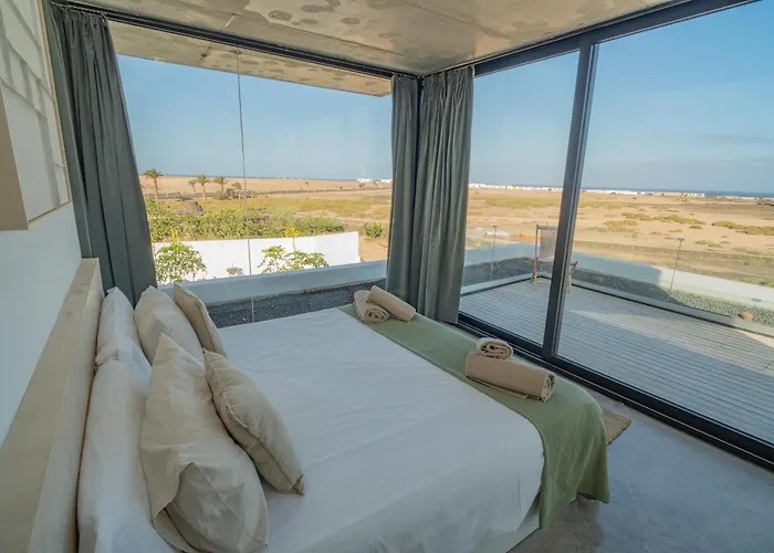 Villa Salty By Aura Collection *