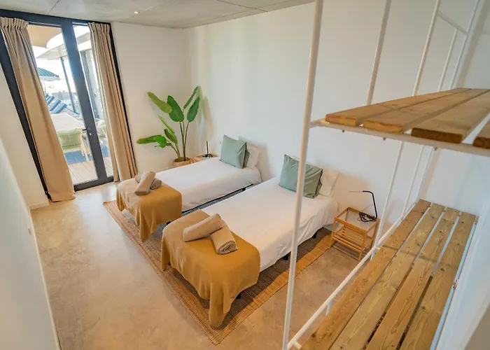 Villa Salty By Aura Collection *